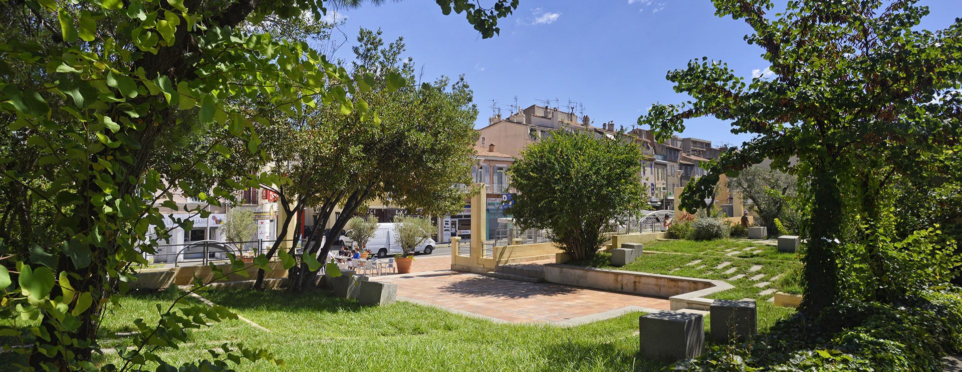Le cours Beaumond à Aubagne