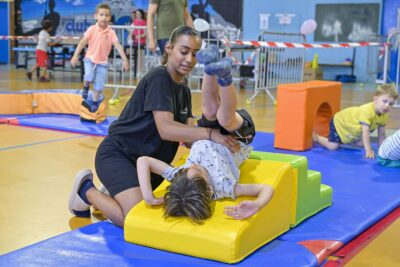 Agrandir l'image 4 sur 30, fenêtre modale