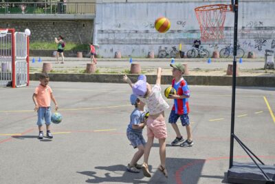 Agrandir l'image 8 sur 30, fenêtre modale