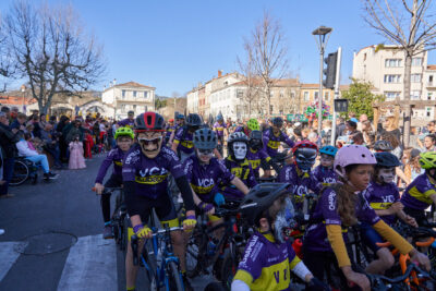 Agrandir l'image 9 sur 33, fenêtre modale