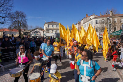 Agrandir l'image 12 sur 33, fenêtre modale