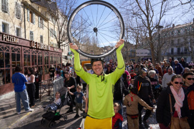 Agrandir l'image 23 sur 33, fenêtre modale