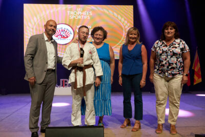 Agrandir l'image 17 sur 88, fenêtre modale