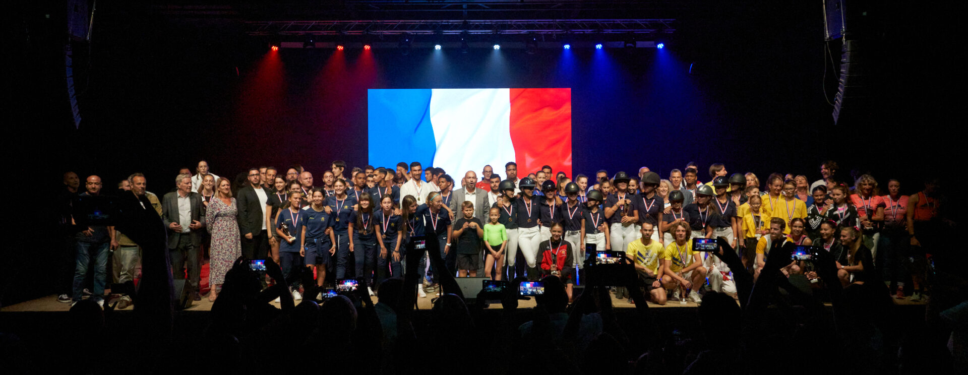 Tous les lauréats des Trophées sportifs 2023 sur la scène de l'Espace des Libertés.