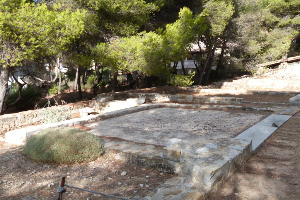 Site archéologique de Tauroentum - Agrandir l'image, fenêtre modale