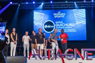 Agrandir l'image 11 sur 42, fenêtre modale