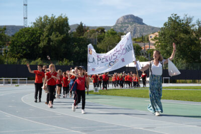 Agrandir l'image 49 sur 51, fenêtre modale