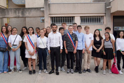 Agrandir l'image 1 sur 24, fenêtre modale