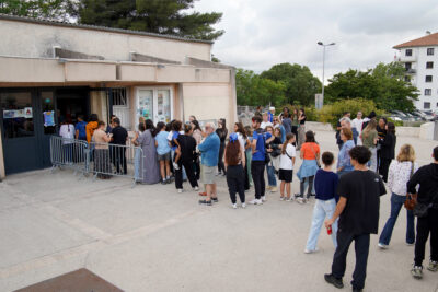 Agrandir l'image 2 sur 24, fenêtre modale