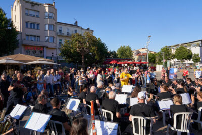 Agrandir l'image 44 sur 50, fenêtre modale