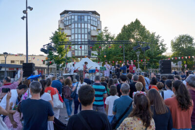 Agrandir l'image 32 sur 50, fenêtre modale