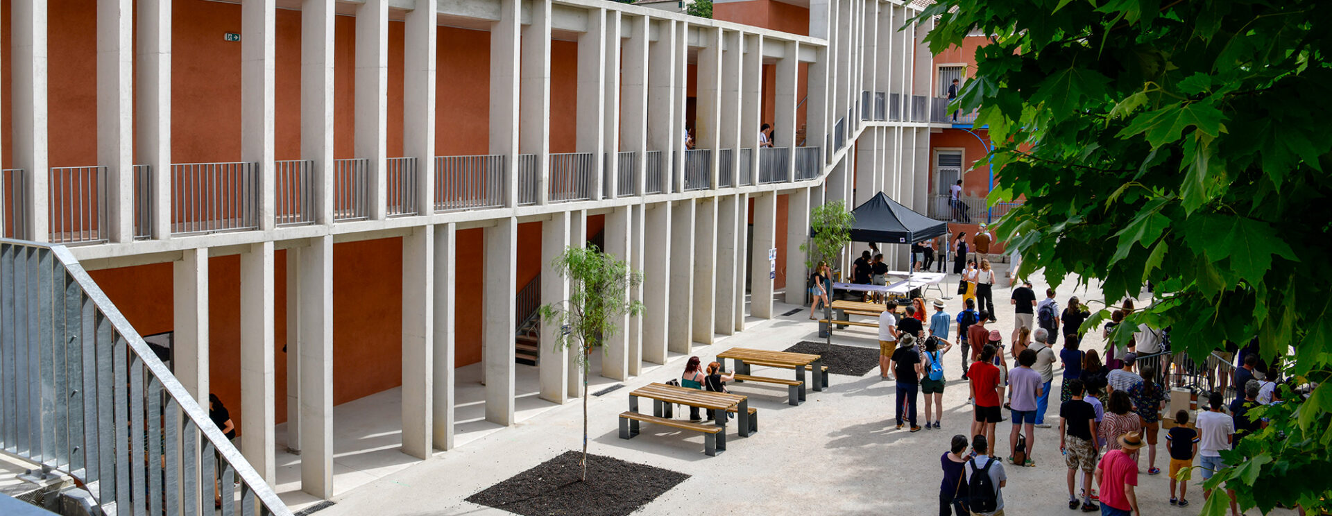 La cour du SATIS à Aubagne