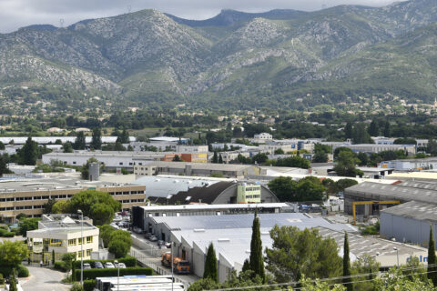 La zone industrielle des Paluds, vue du toit de la Bourbonne
