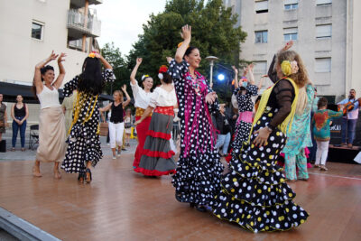 Agrandir l'image 10 sur 39, fenêtre modale