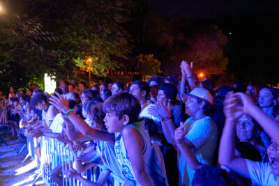 Agrandir l'image 8 sur 36, fenêtre modale