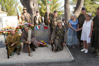 Agrandir l'image 10 sur 54, fenêtre modale