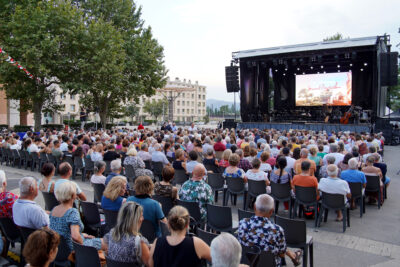 Agrandir l'image 4 sur 24, fenêtre modale