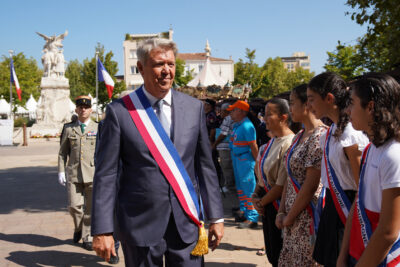 Agrandir l'image 34 sur 54, fenêtre modale