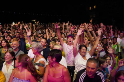 Agrandir l'image 25 sur 55, fenêtre modale