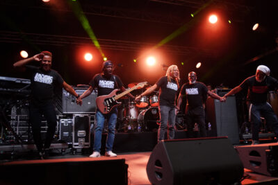 Agrandir l'image 49 sur 55, fenêtre modale