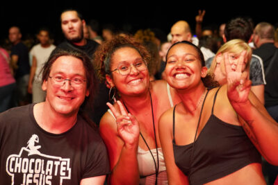 Agrandir l'image 54 sur 55, fenêtre modale