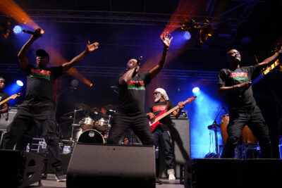 Agrandir l'image 12 sur 55, fenêtre modale