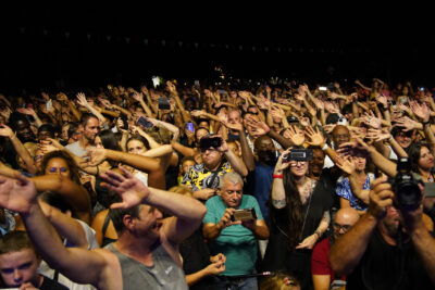 Agrandir l'image 15 sur 55, fenêtre modale