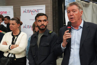 Agrandir l'image 3 sur 21, fenêtre modale