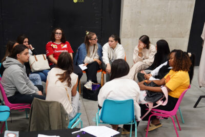 Agrandir l'image 2 sur 21, fenêtre modale