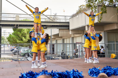 Agrandir l'image 32 sur 86, fenêtre modale