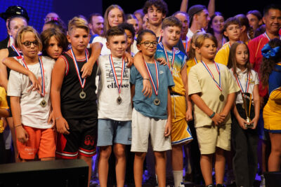 Agrandir l'image 2 sur 42, fenêtre modale