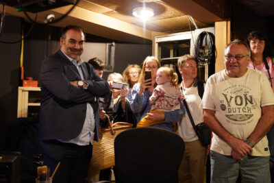 Agrandir l'image 3 sur 45, fenêtre modale