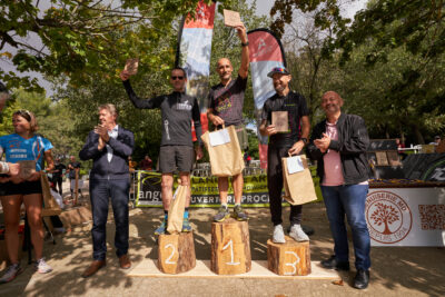 Agrandir l'image 48 sur 52, fenêtre modale