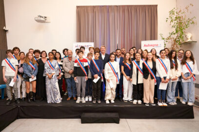 Les conseillers municipaux jeunes le 11 octobre 2024 lors de leur bilan à l'Espace des Libertés - Agrandir l'image, fenêtre modale