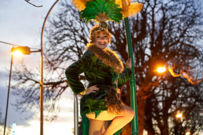 Agrandir l'image 2 sur 27, fenêtre modale