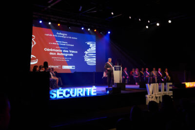 Agrandir l'image 30 sur 40, fenêtre modale