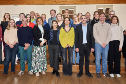 Les professeurs et les membres du personnel administratif du conservatoire d'Aubagne en décembre 2024 - Agrandir l'image, fenêtre modale