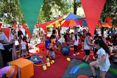 Atelier de jeux au parc Jean-Moulin lors de la Fête des familles à Aubagne