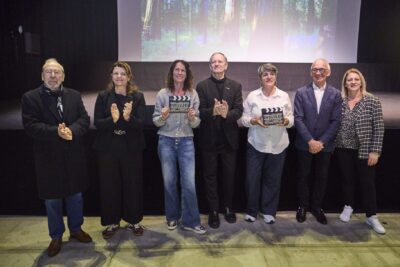 Agrandir l'image 14 sur 28, fenêtre modale