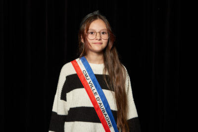 QUEREILHAC Louane - Agrandir l'image 12 sur 15, fenêtre modale