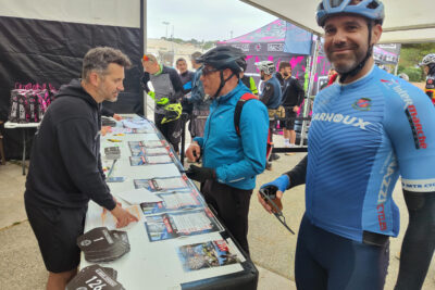 Agrandir l'image 1 sur 13, fenêtre modale