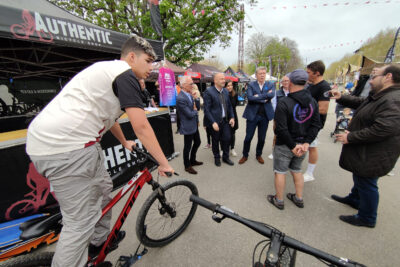 Agrandir l'image 9 sur 13, fenêtre modale