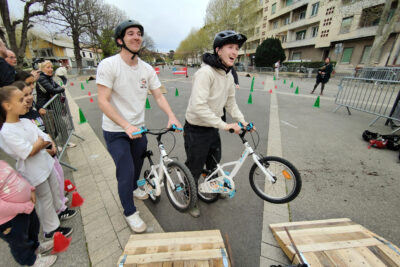 Agrandir l'image 10 sur 13, fenêtre modale