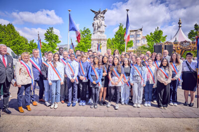 Agrandir l'image 1 sur 30, fenêtre modale