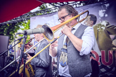 Agrandir l'image 7 sur 17, fenêtre modale