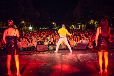 Agrandir l'image 3 sur 30, fenêtre modale