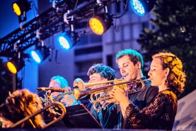 Agrandir l'image 6 sur 22, fenêtre modale