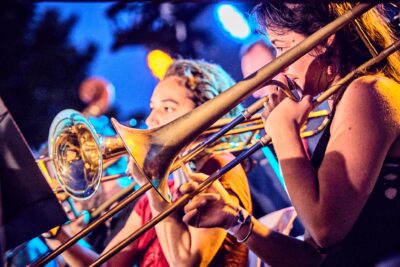 Agrandir l'image 10 sur 22, fenêtre modale