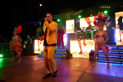 Agrandir l'image 6 sur 18, fenêtre modale