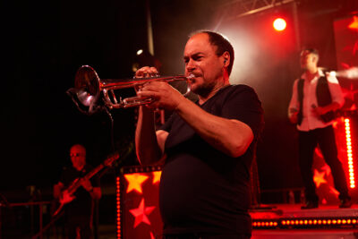 Agrandir l'image 3 sur 18, fenêtre modale